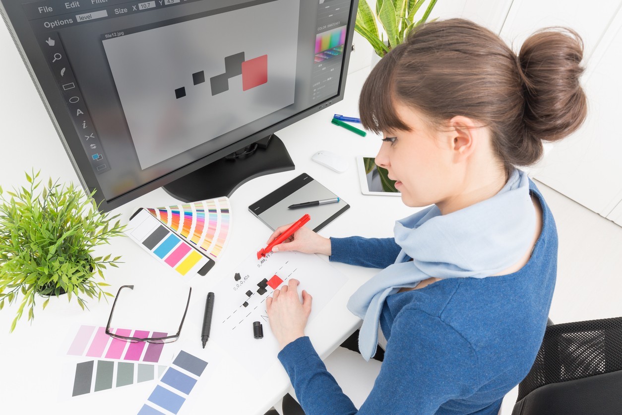 LOGO DESIGNS HUB