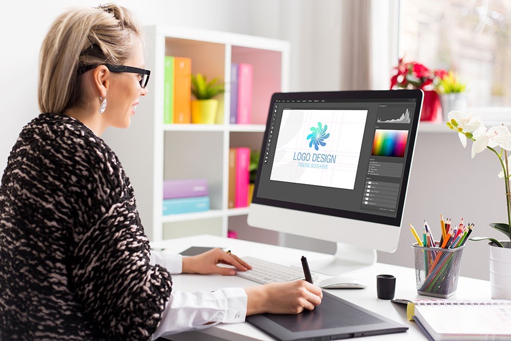 LOGO DESIGNS HUB